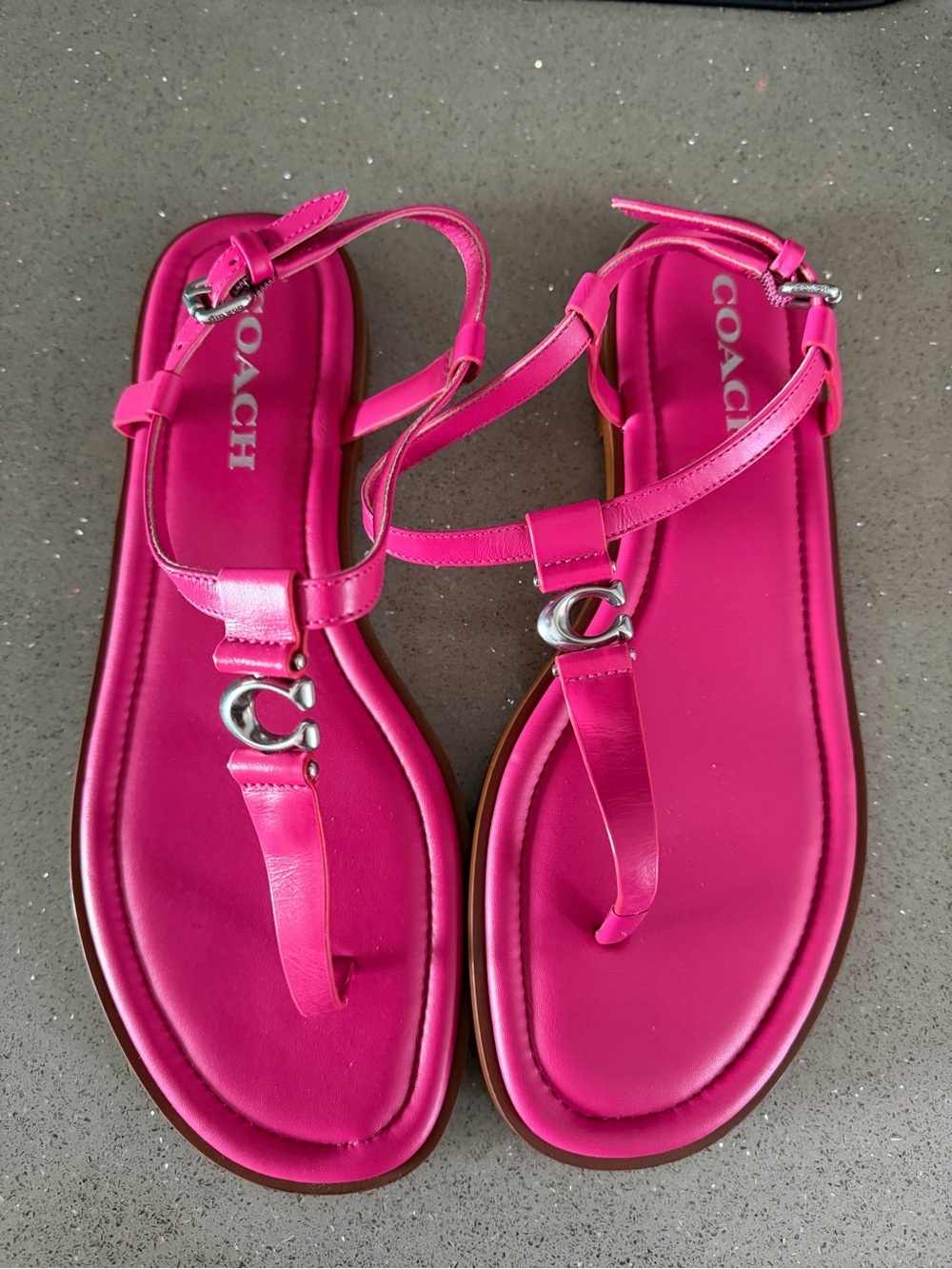 Coach NWOT Hot Pink Leather C Sandals | Size 8.5